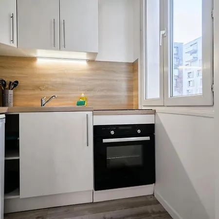 Quiet One-bedroom Flat Close To The Metro * Лилль